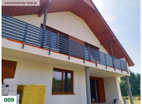 Balustrada na balkonie