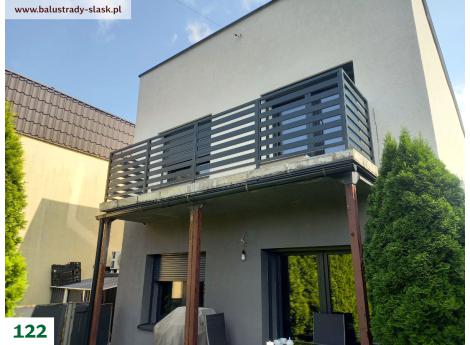 balustrady na balkon
