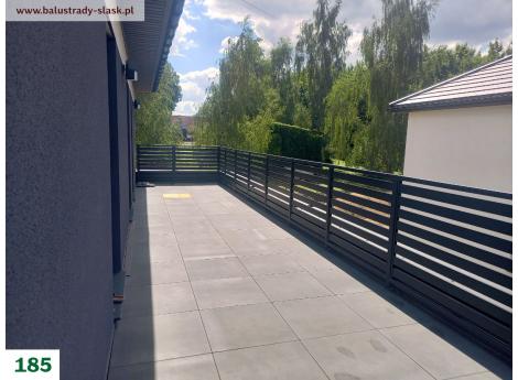 balustrady zewnętrzne metalowe