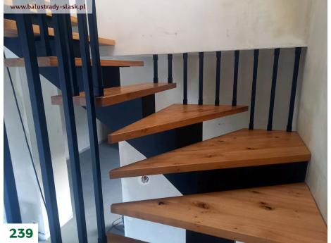 nowoczesne schody metalowe wewnętrzne