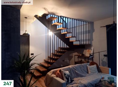 schody metalowe wewnętrzne