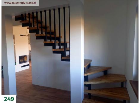 schody ażurowe metalowe