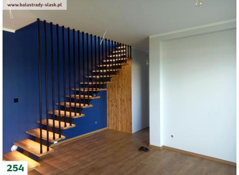 stalowe schody wewnętrzne